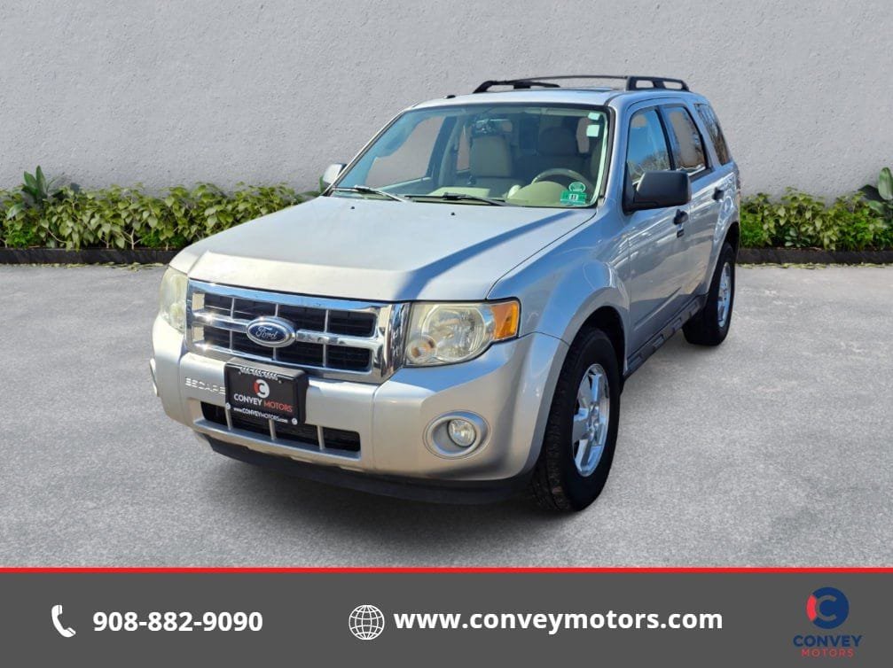 Used 2010 Ford Escape XLT image 1