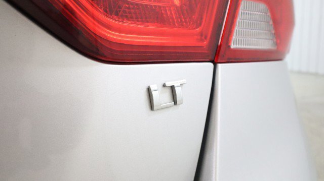 Used 2019 Chevrolet Impala LT FWD image 21