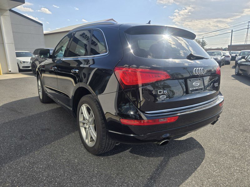 Used 2017 Audi Q5 2.0T Premium Plus w/ Technology Package image 15