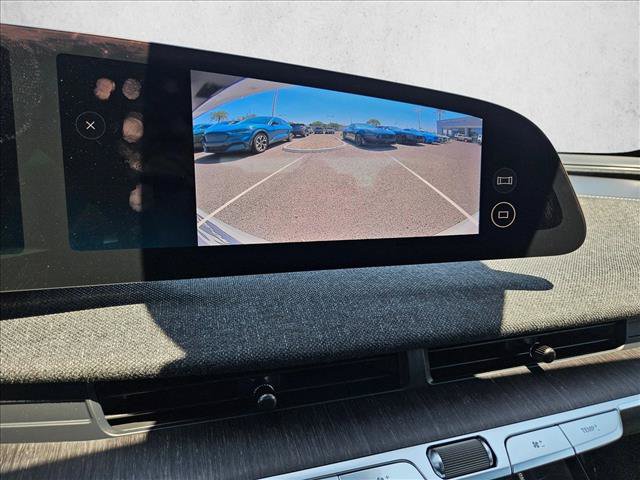 Used 2025 Lucid Air Pure RWD image 16