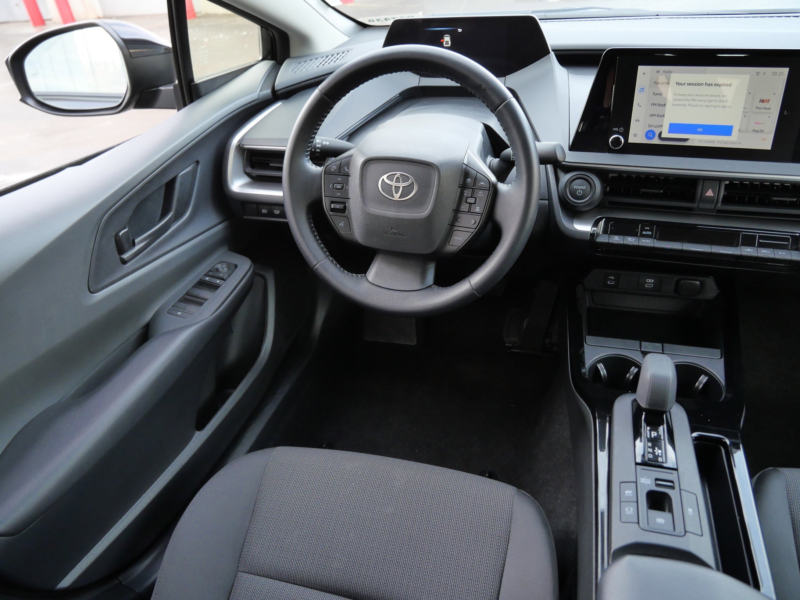 Certified 2025 Toyota Prius LE image 10