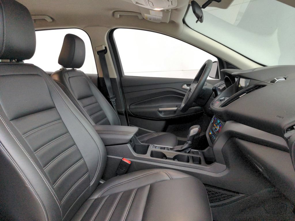 Used 2019 Ford Escape SEL AWD/4WD image 43