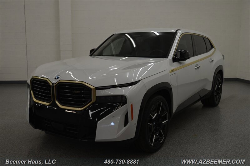 Used 2024 BMW XM image 2