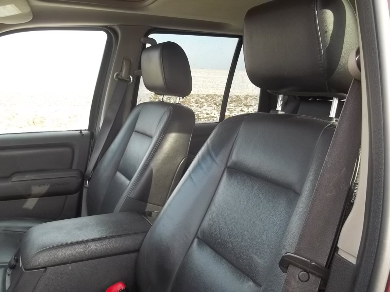 Used 2006 Ford Explorer Limited AWD/4WD image 5