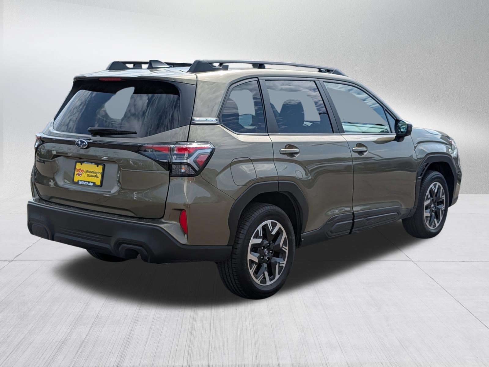 Used 2025 Subaru Forester Premium AWD/4WD image 7