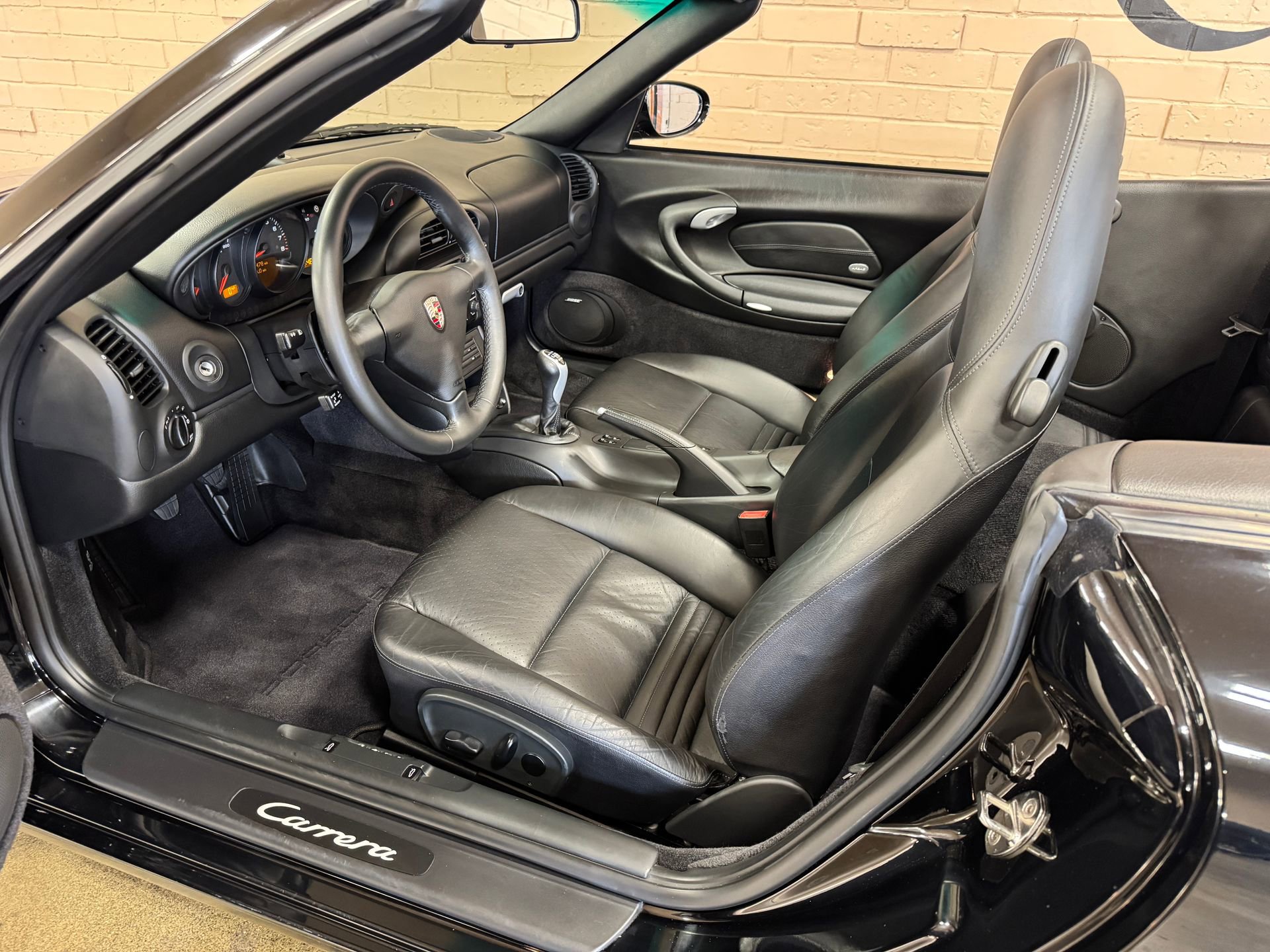 Used 2003 Porsche 911 Carrera RWD image 33