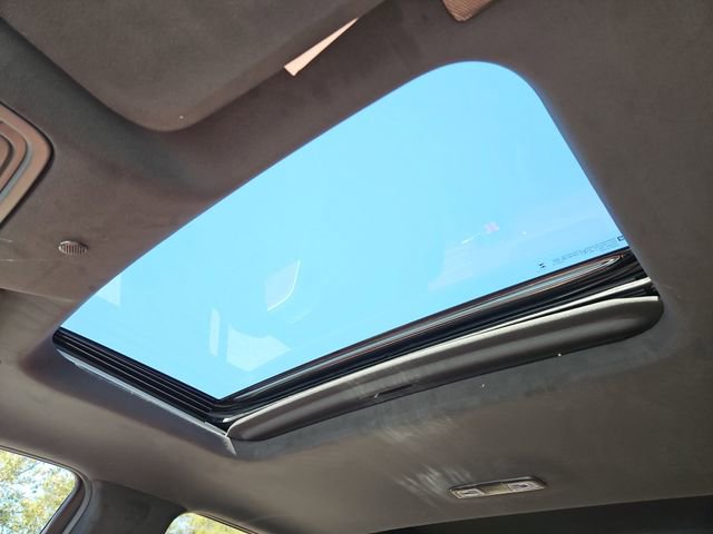 New 2026 GMC Sierra 2500 Denali Ultimate w/ LPO, Black Badging Package image 18