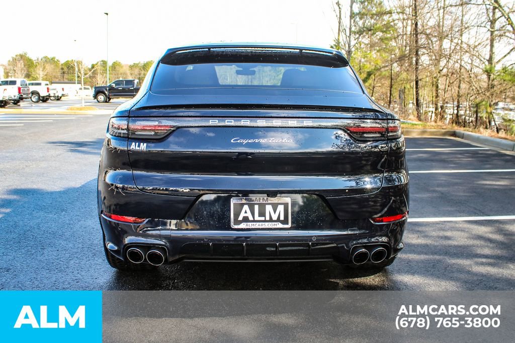 Used 2023 Porsche Cayenne Turbo image 10