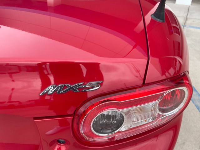 Used 2012 MAZDA MX-5 Miata Special Edition RWD image 8