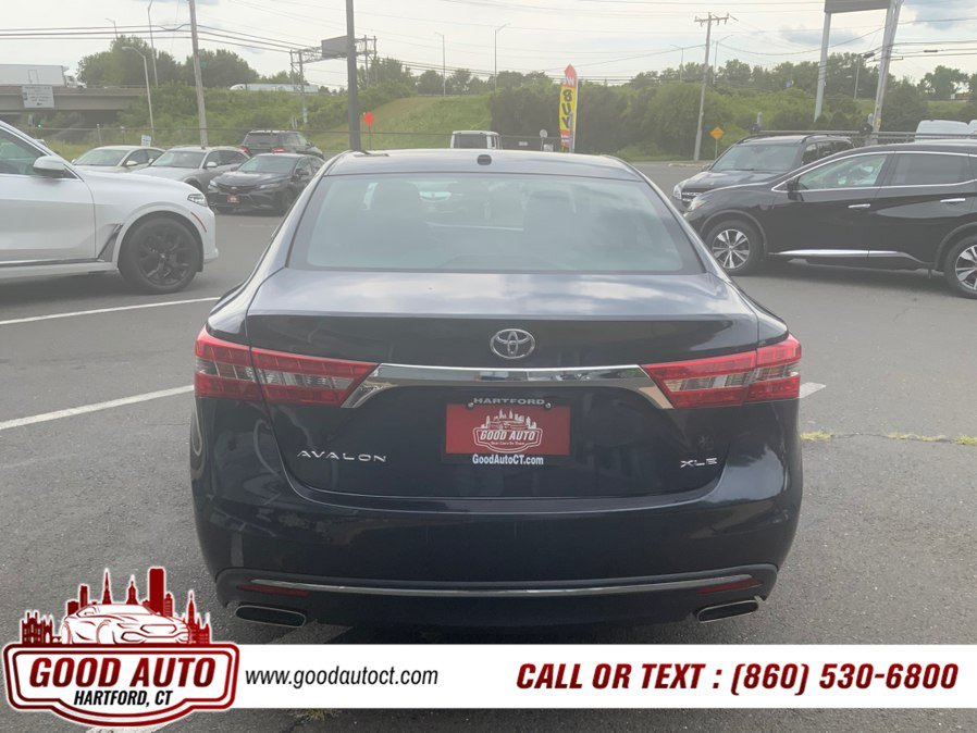 Used 2018 Toyota Avalon XLE FWD image 6