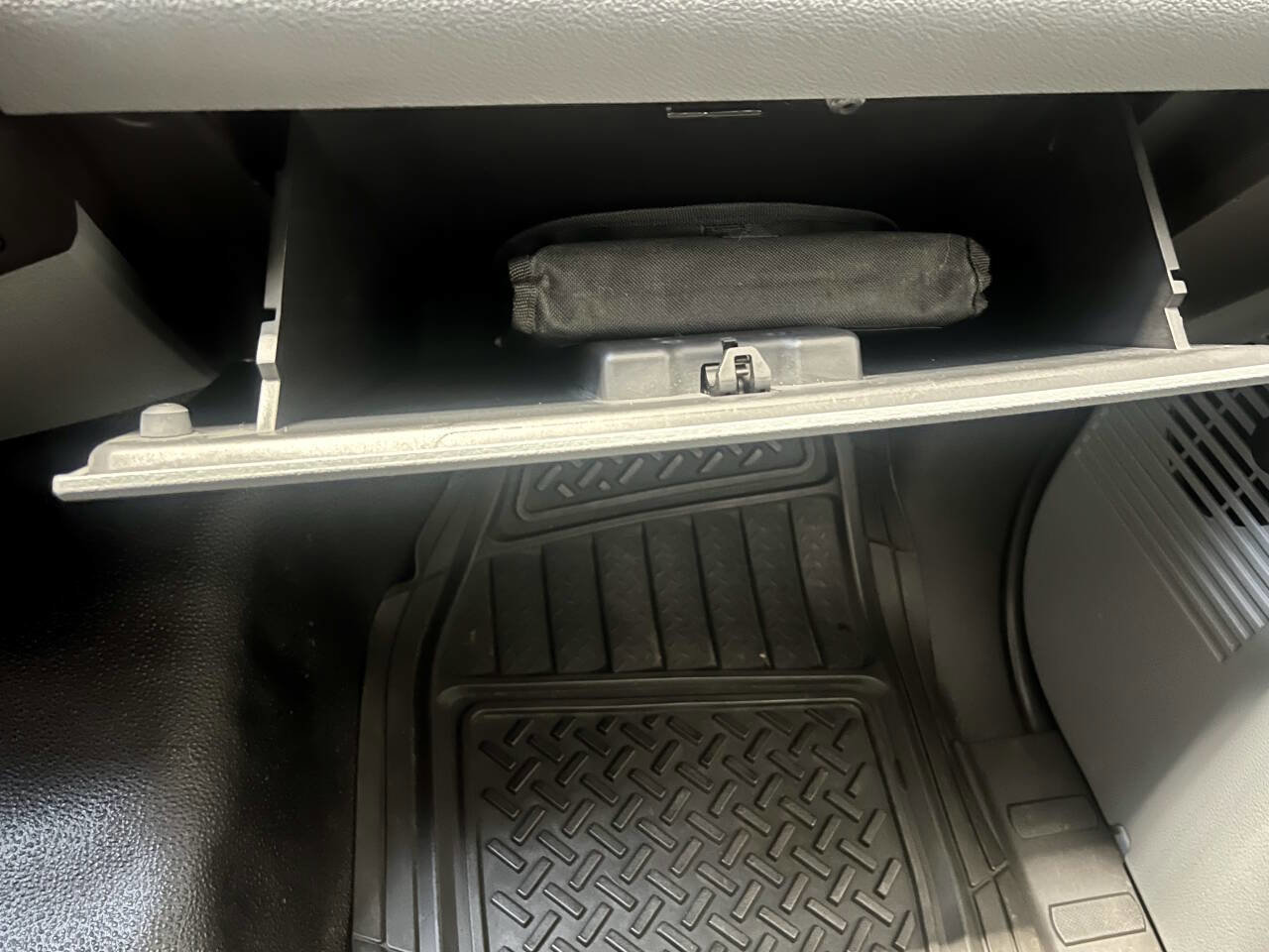 Used 2013 Ford F250 XL image 28