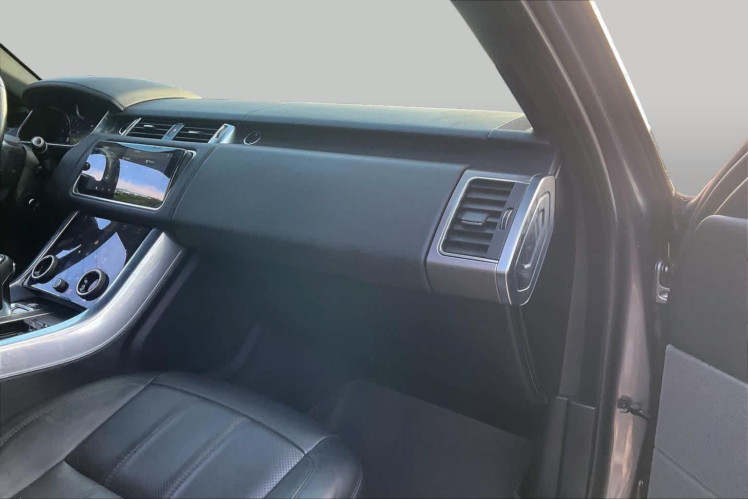 Used 2020 Land Rover Range Rover Sport HSE AWD/4WD image 17