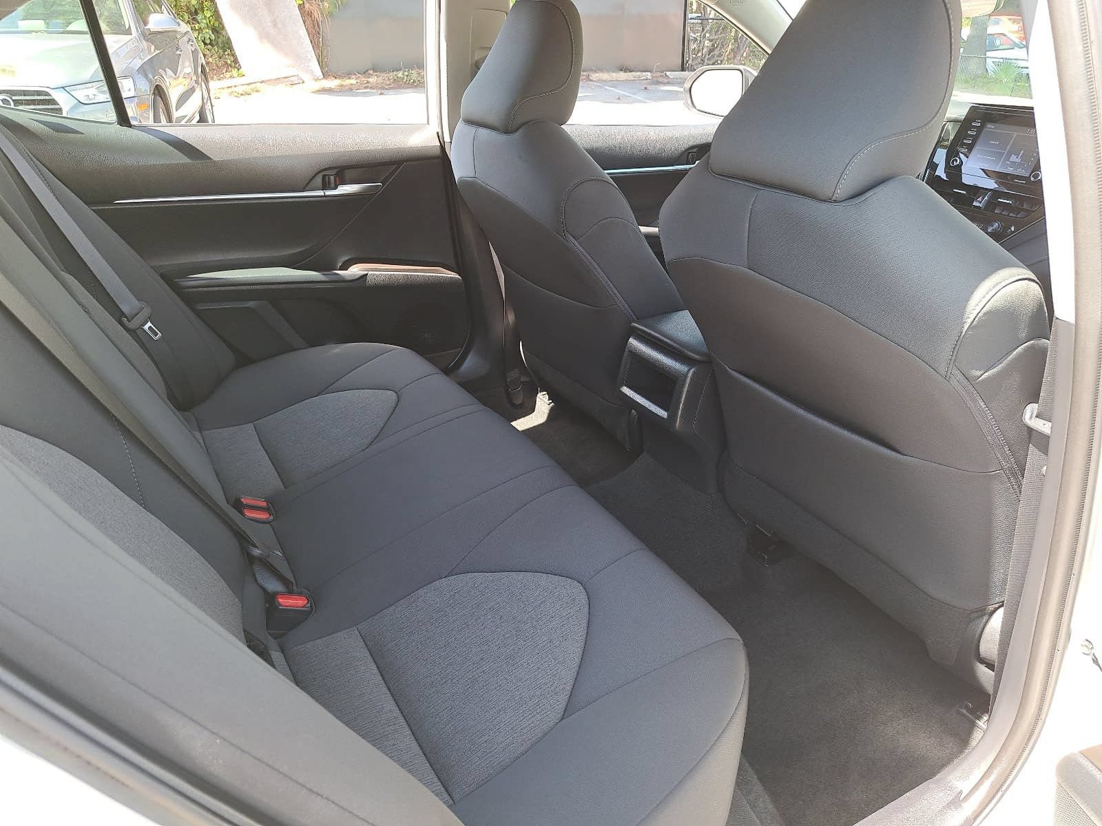 Used 2023 Toyota Camry LE FWD image 11