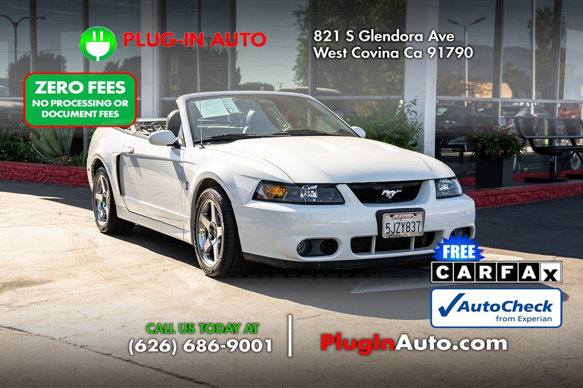 Used 2004 Ford Mustang Cobra RWD image 3