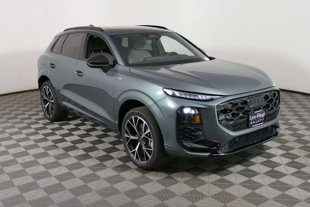 New 2026 Audi Q3 quattro 2.0T