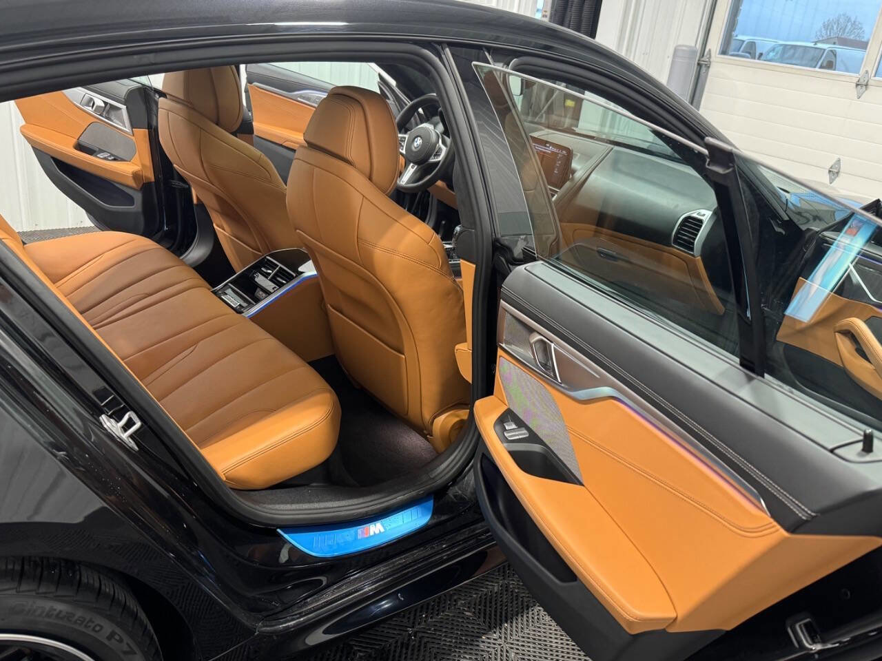 Used 2025 BMW 840i xDrive image 23