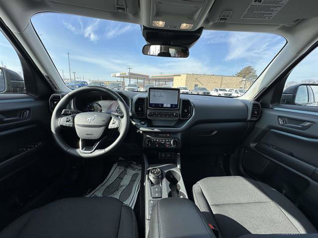 Used 2023 Ford Bronco Sport Badlands image 13