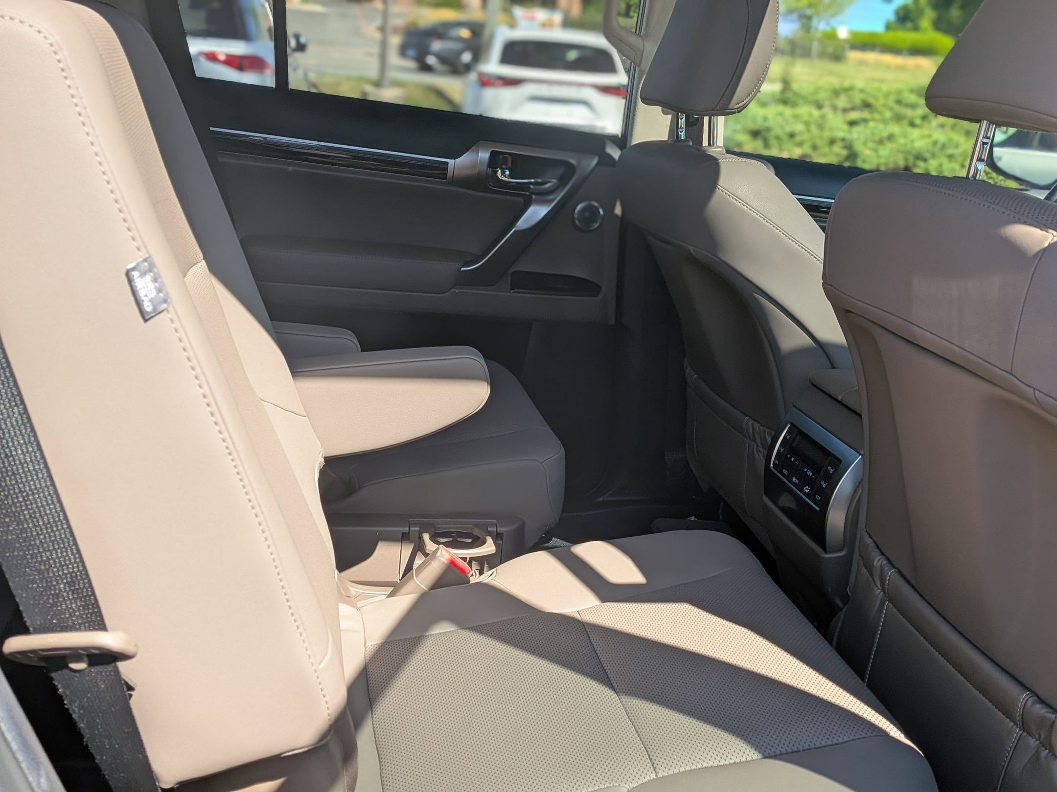 Used 2022 Lexus GX 460 Premium AWD/4WD image 36
