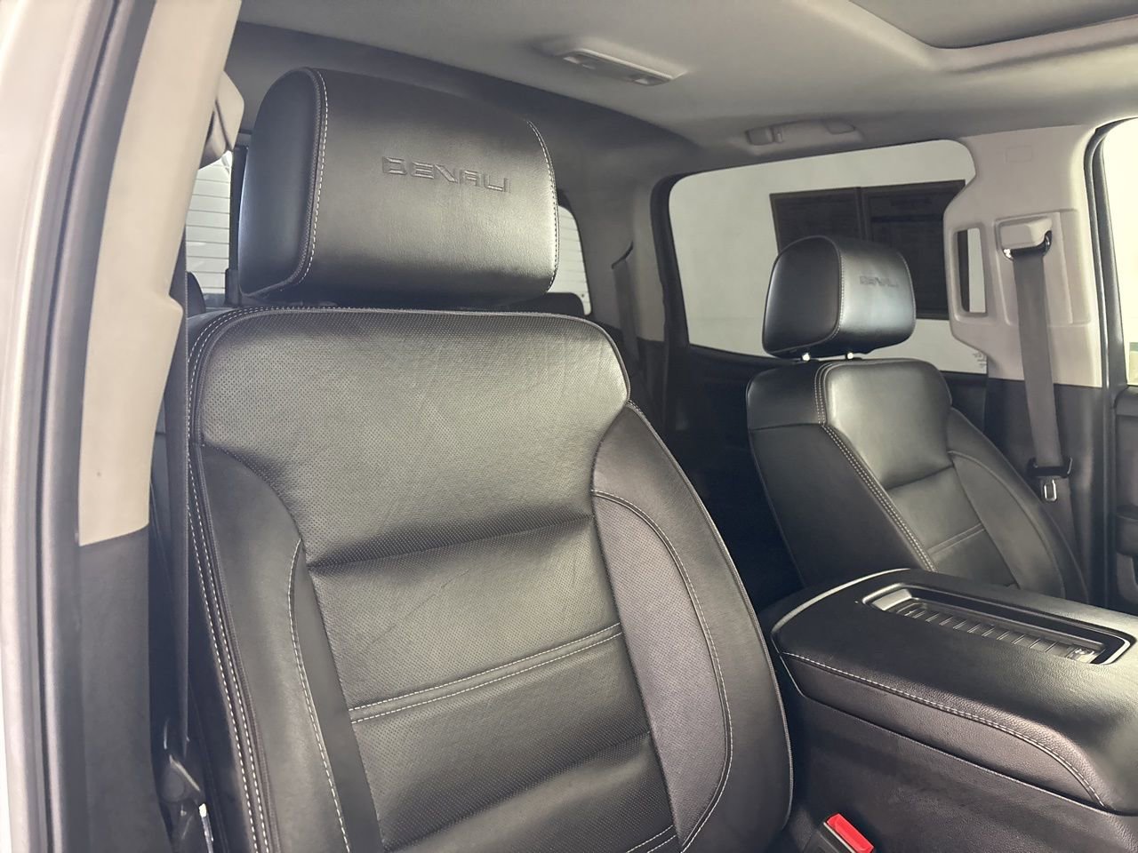 Used 2019 GMC Sierra 2500 Denali image 26