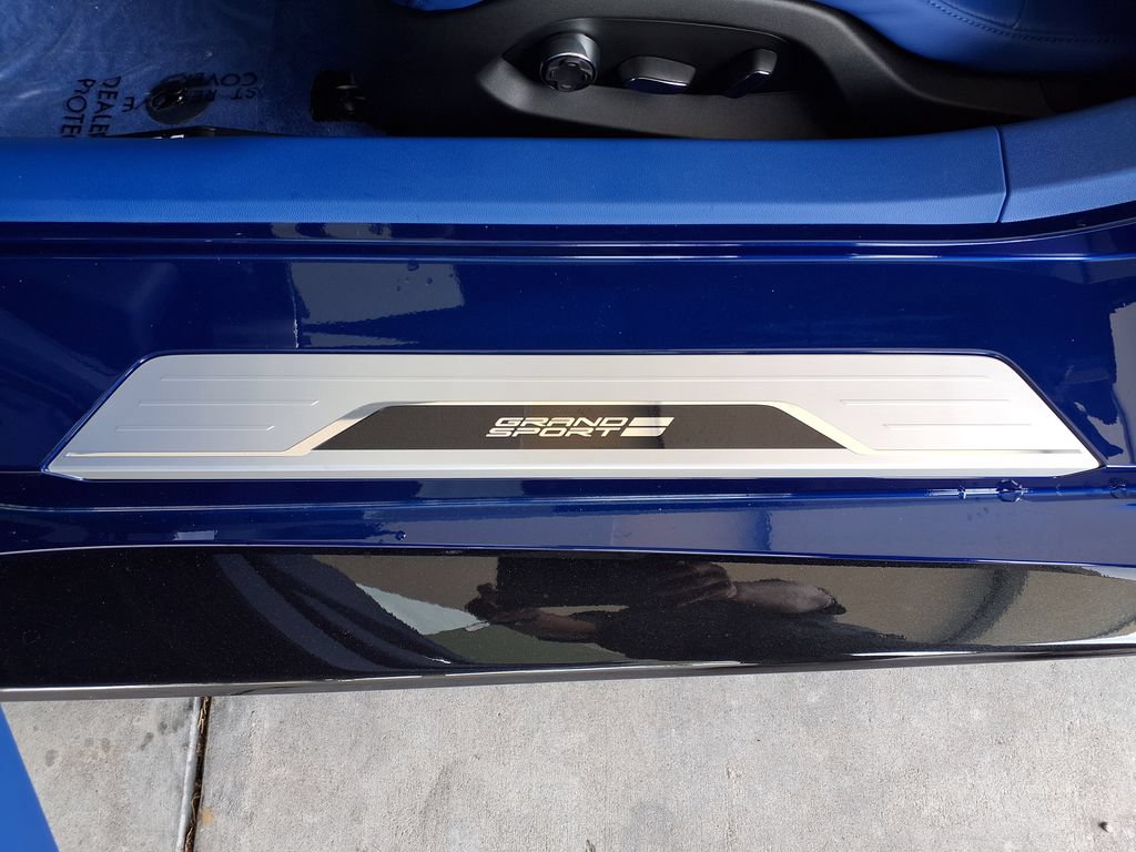 New 2027 Chevrolet Corvette Grand Sport w/ Grand Sport Launch Edition RWD image 17