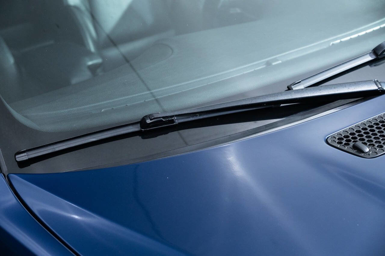 Used 2005 BMW M3 Convertible image 39