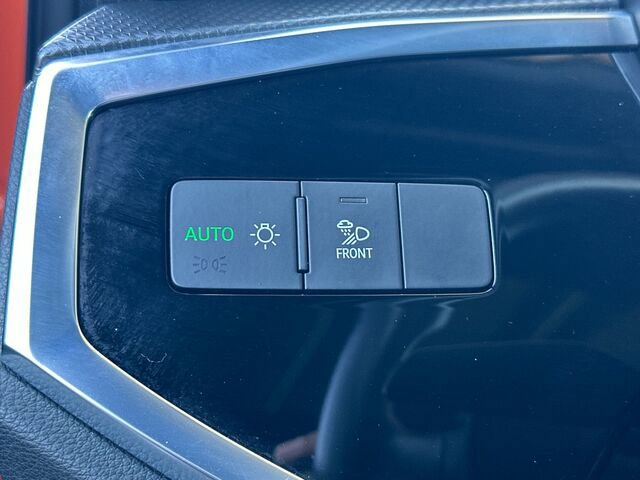 Used 2021 Audi Q3 2.0T Premium Plus w/ Premium Plus Package image 34