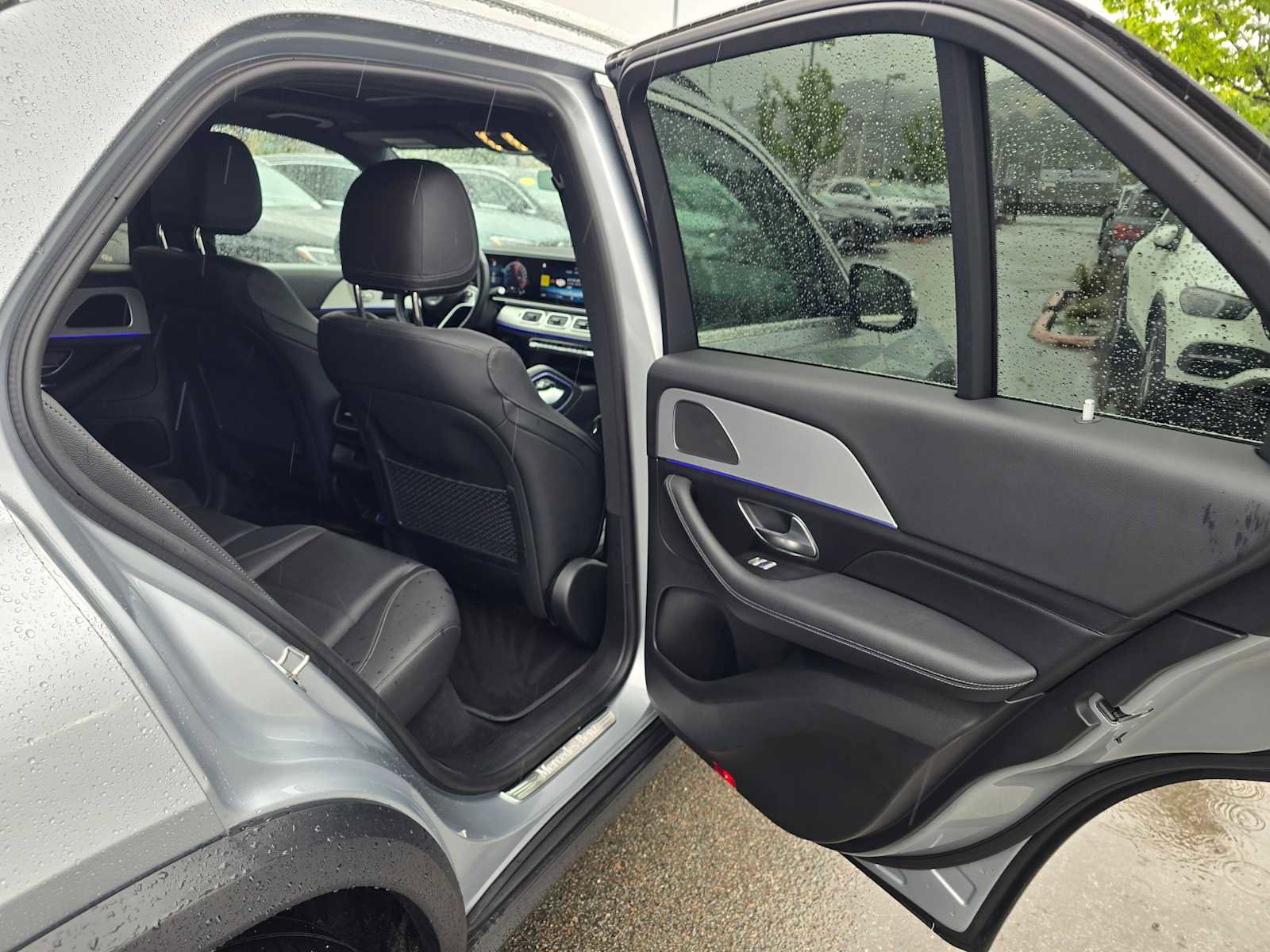 Used 2024 Mercedes-Benz GLE 450e 4MATIC image 14