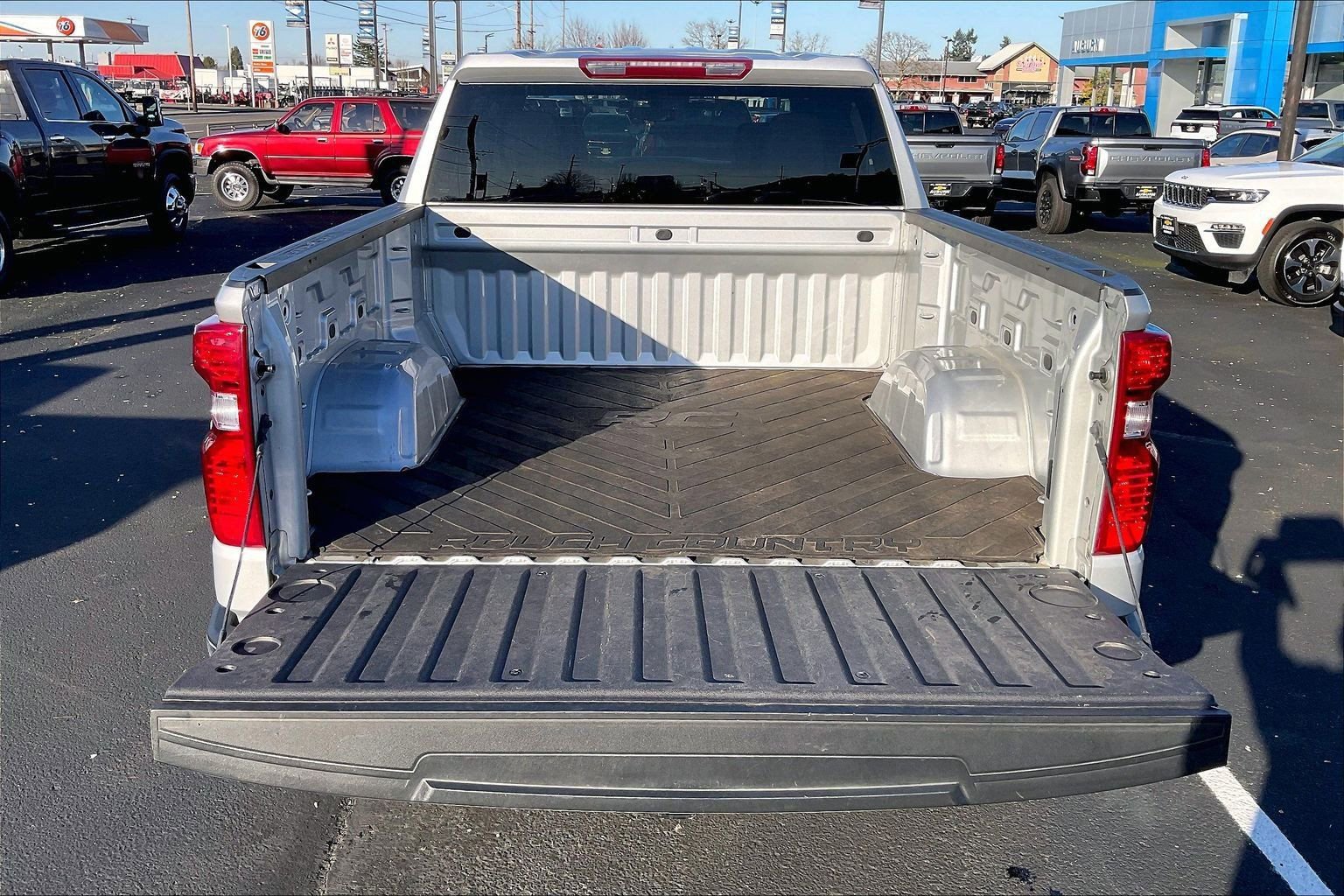 Certified 2022 Chevrolet Silverado 1500 LT w/ Safety Package image 31