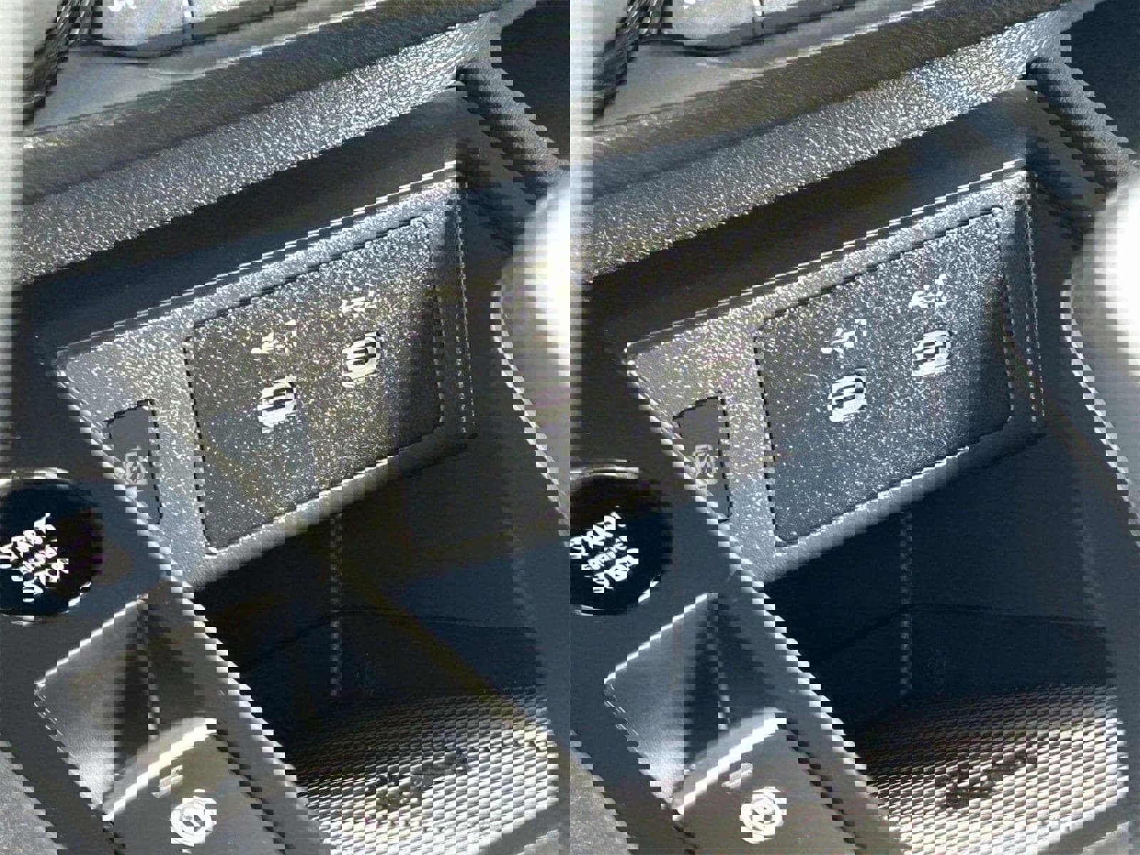 New 2026 Nissan Kicks SV image 27