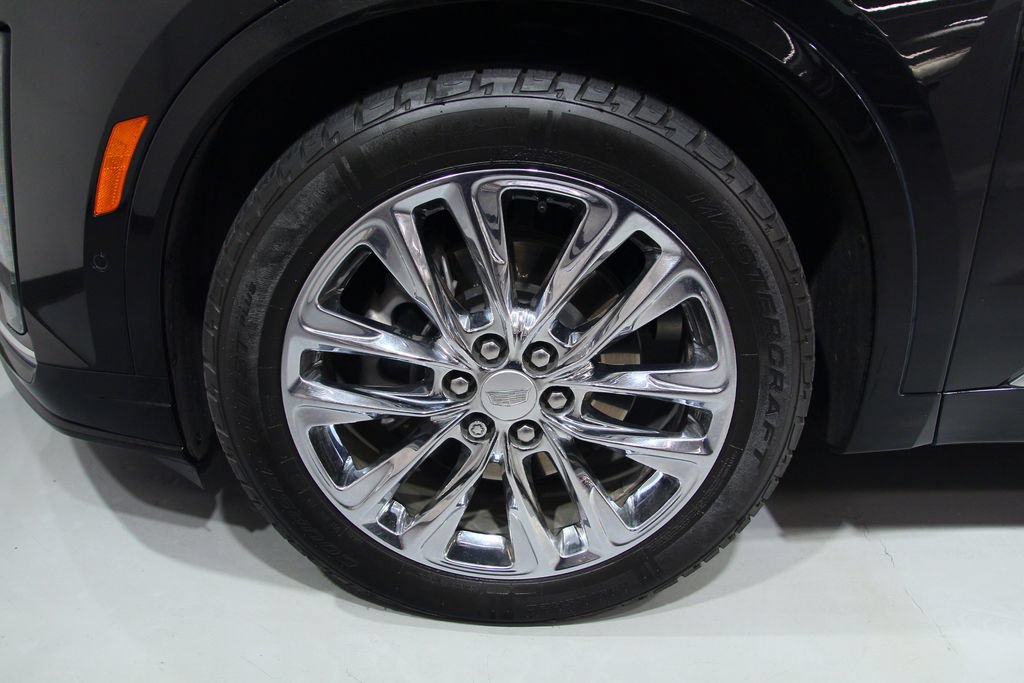Used 2022 Cadillac XT6 Premium Luxury w/ Technology Package AWD/4WD image 17