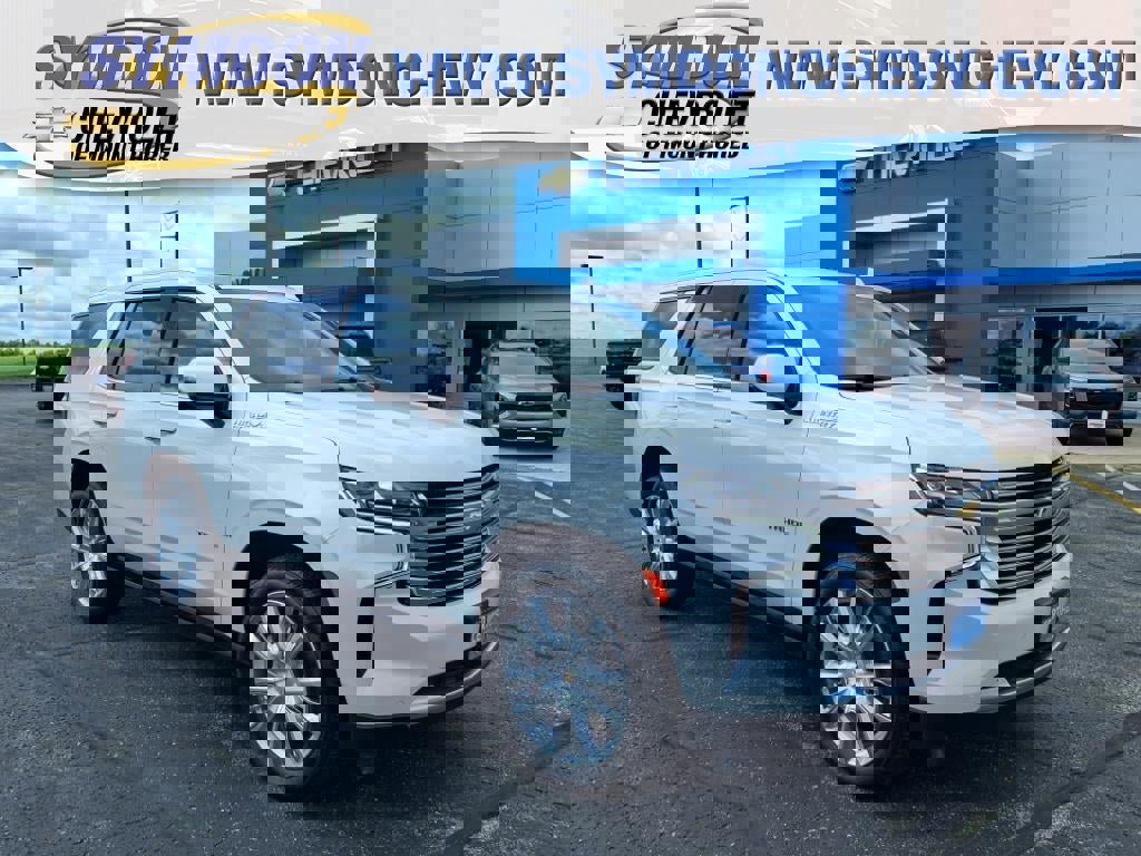 Used 2024 Chevrolet Tahoe High Country w/ Premium Package image 1