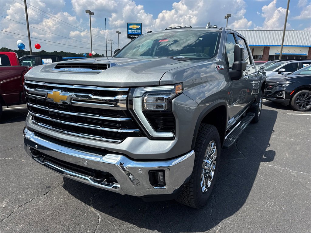 New 2026 Chevrolet Silverado 2500 LTZ w/ LTZ Premium Package image 2