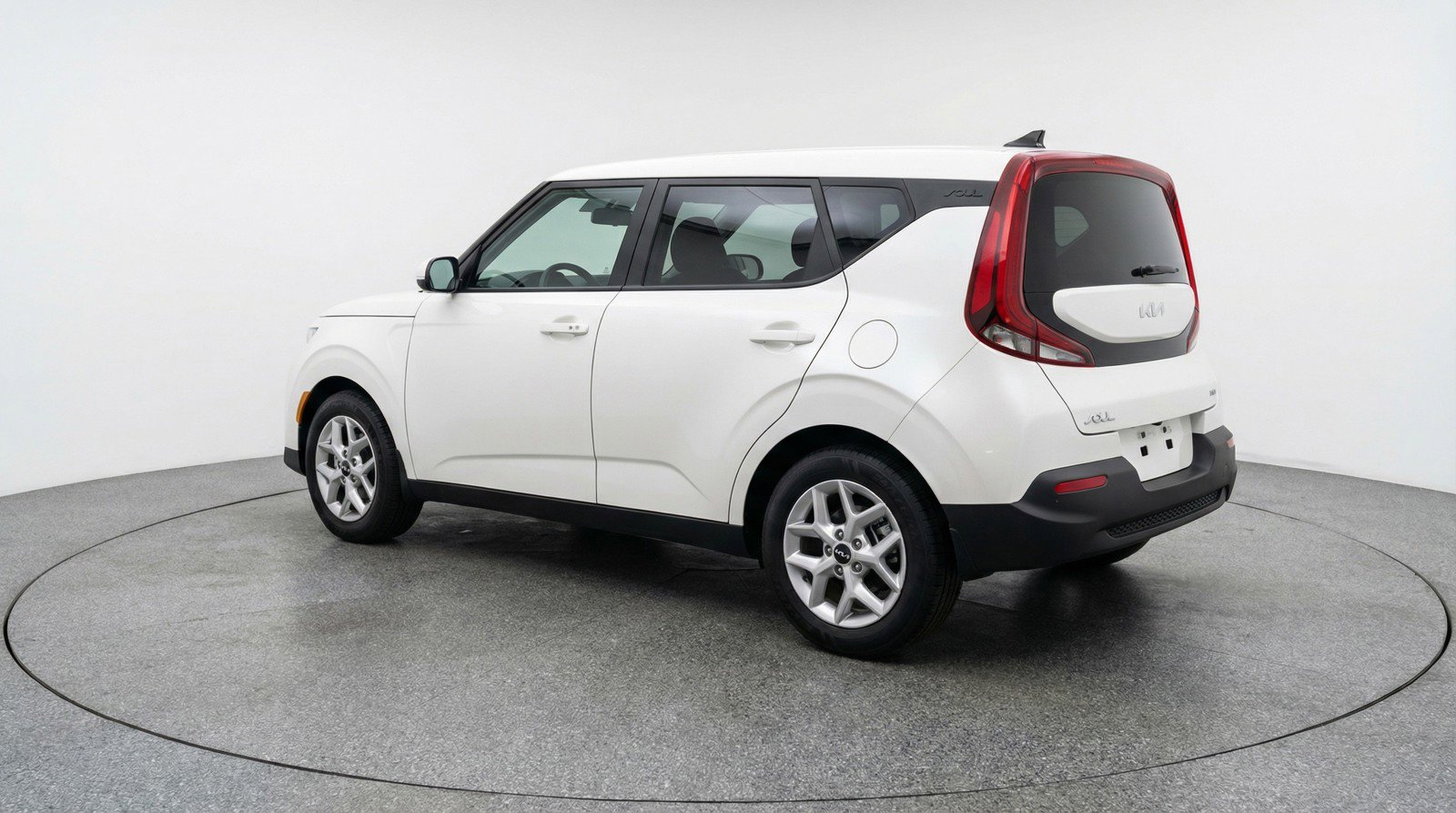 Used 2025 Kia Soul LX w/ LX Technology Package image 6
