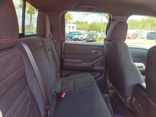 Used 2025 Nissan Frontier PRO-4X image 29