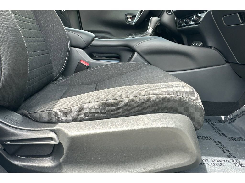 Certified 2026 Honda HR-V LX image 23