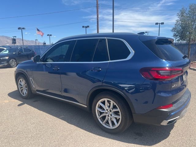 Used 2021 BMW X5 xDrive45e w/ Premium Package image 6