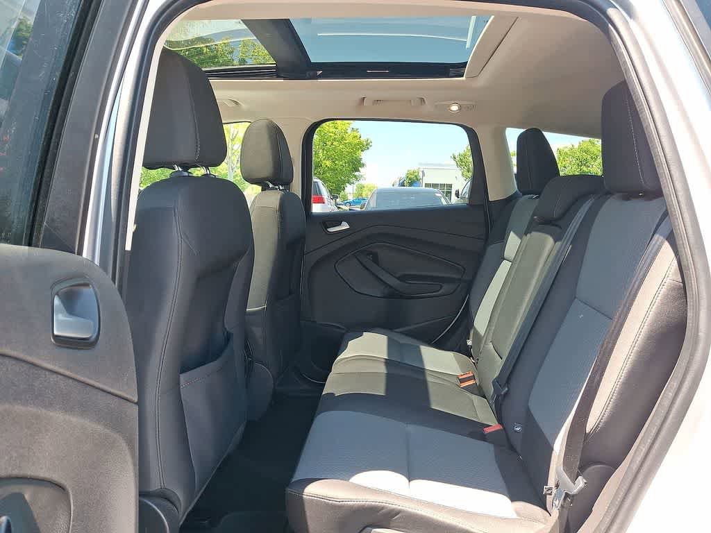 Used 2017 Ford Escape SE AWD/4WD image 20