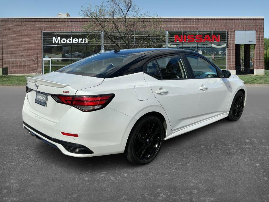 Certified 2024 Nissan Sentra SR w/ SR Premium Package image 4