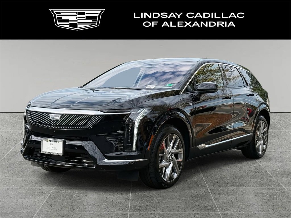 Used 2025 Cadillac Optiq Luxury 1 image 1