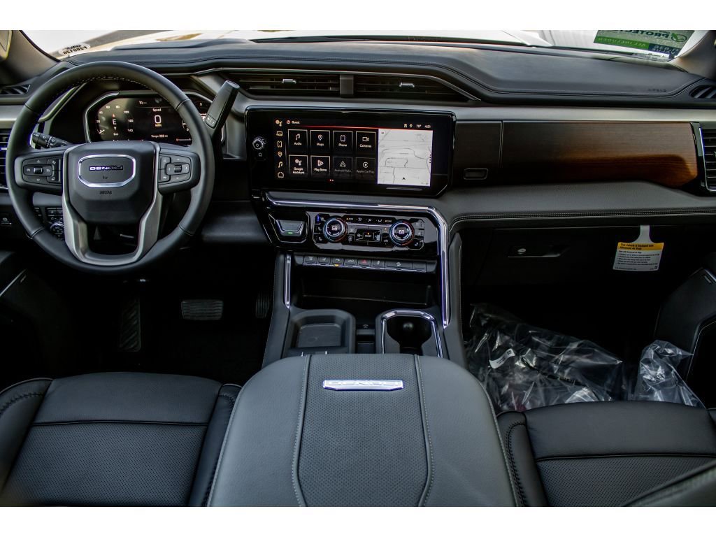 New 2026 GMC Sierra 3500 Denali w/ Denali Reserve Package image 23