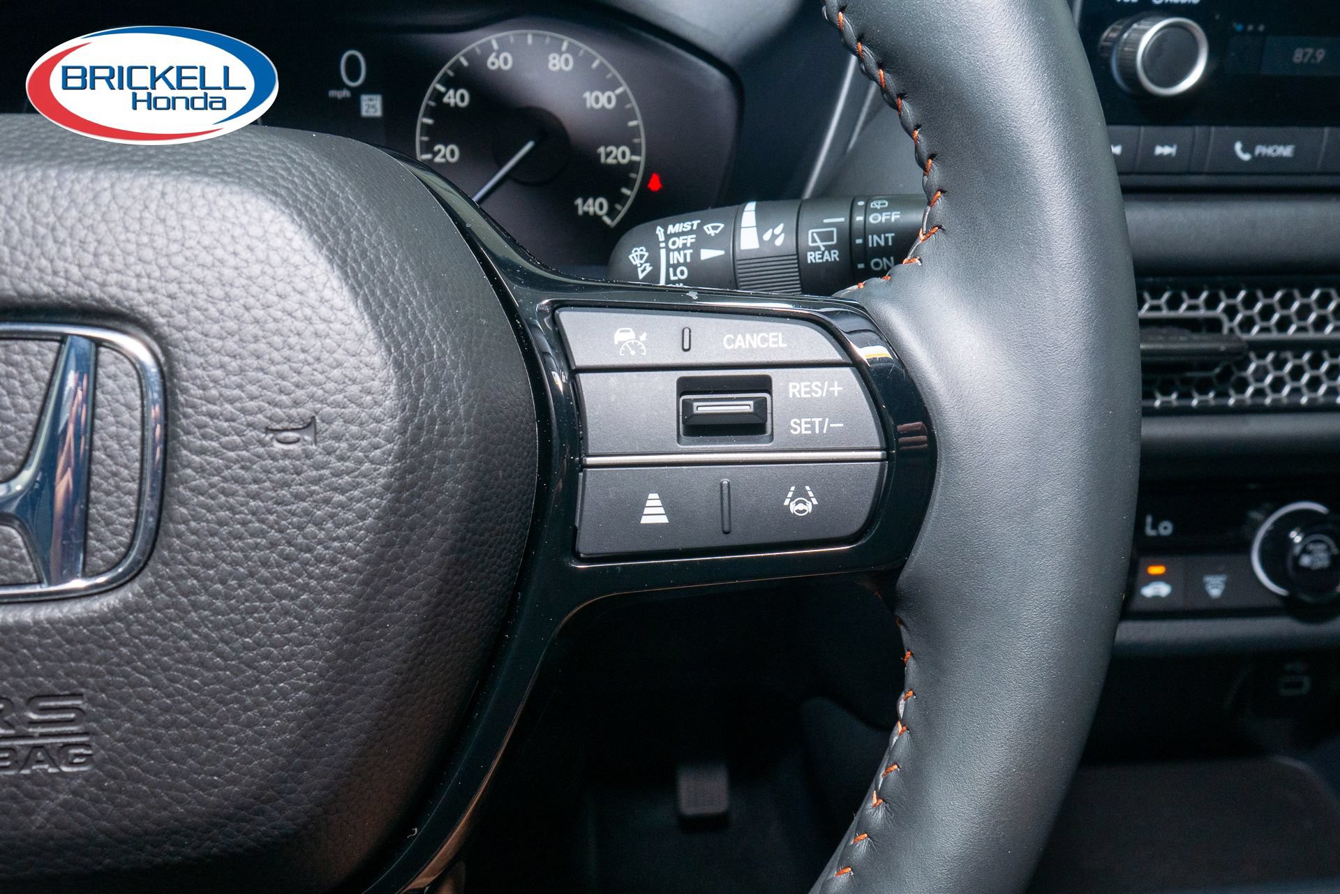 Certified 2025 Honda HR-V Sport image 32