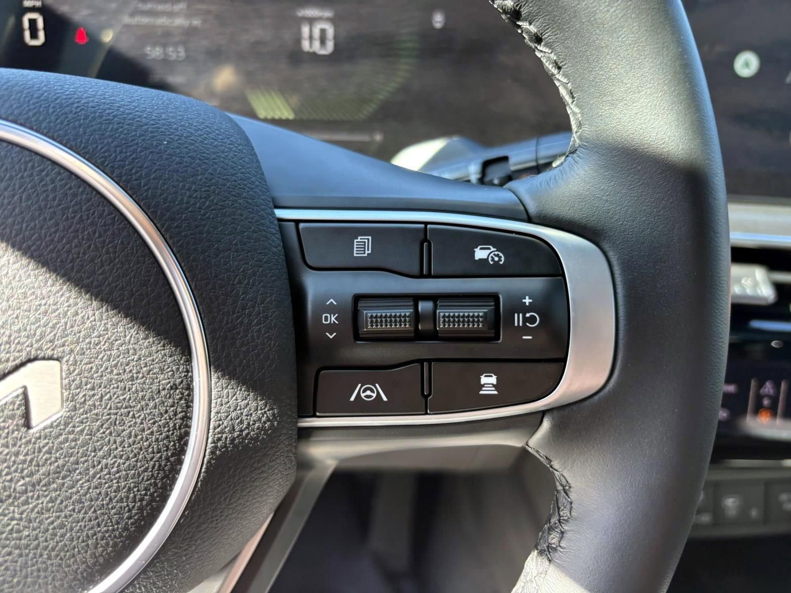 Used 2025 Kia K5 GT-Line w/ GT-Line Premium Package image 19