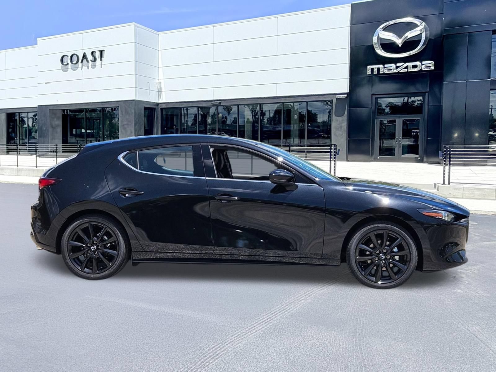 New 2026 MAZDA MAZDA3 2.5 S Hatchback w/ Premium Pkg FWD image 5