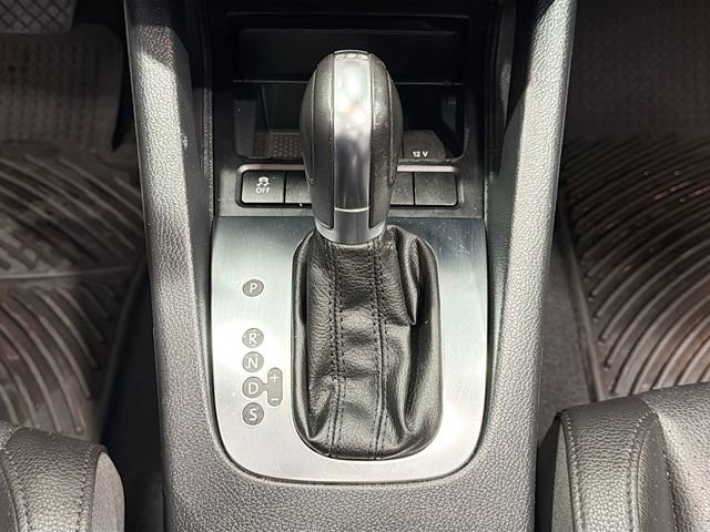 Used 2014 Volkswagen Eos Komfort FWD image 15