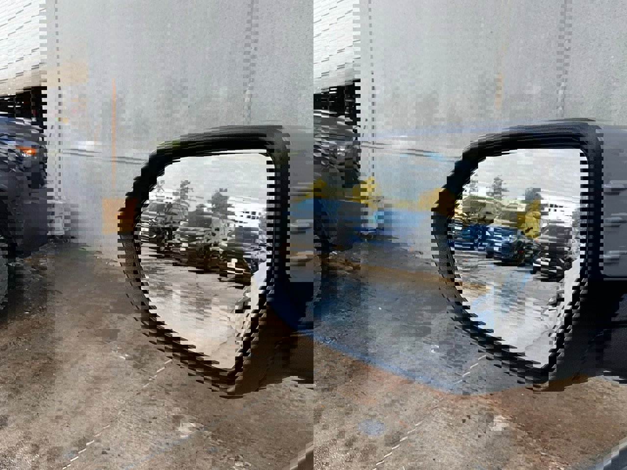 Used 2025 Hyundai Kona SEL image 19