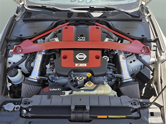 Used 2016 Nissan 370Z Touring image 15