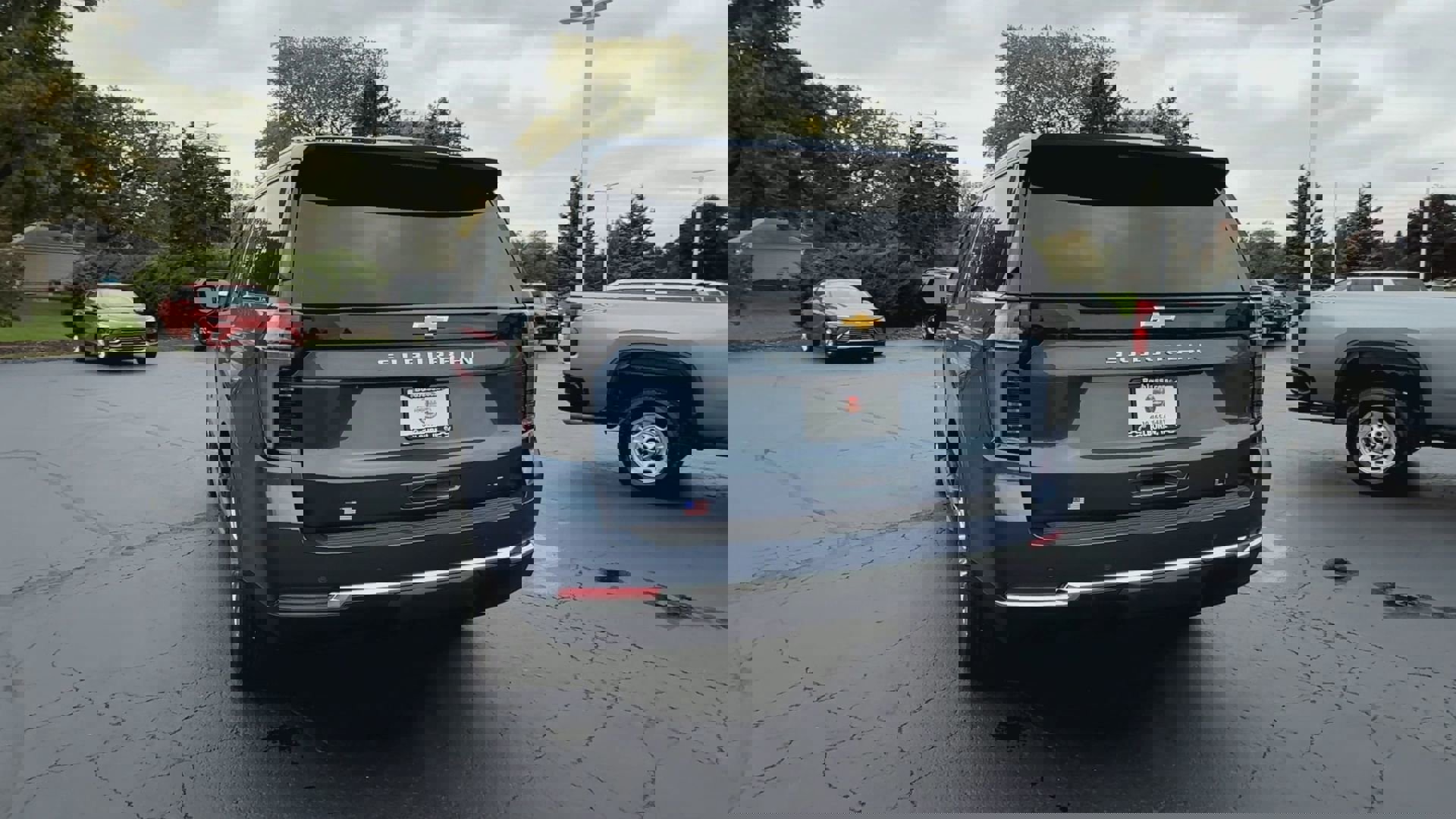 New 2026 Chevrolet Suburban LT w/ Comfort Package image 41