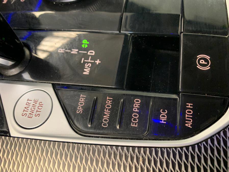 Used 2022 BMW X5 xDrive40i w/ M Sport Package image 38