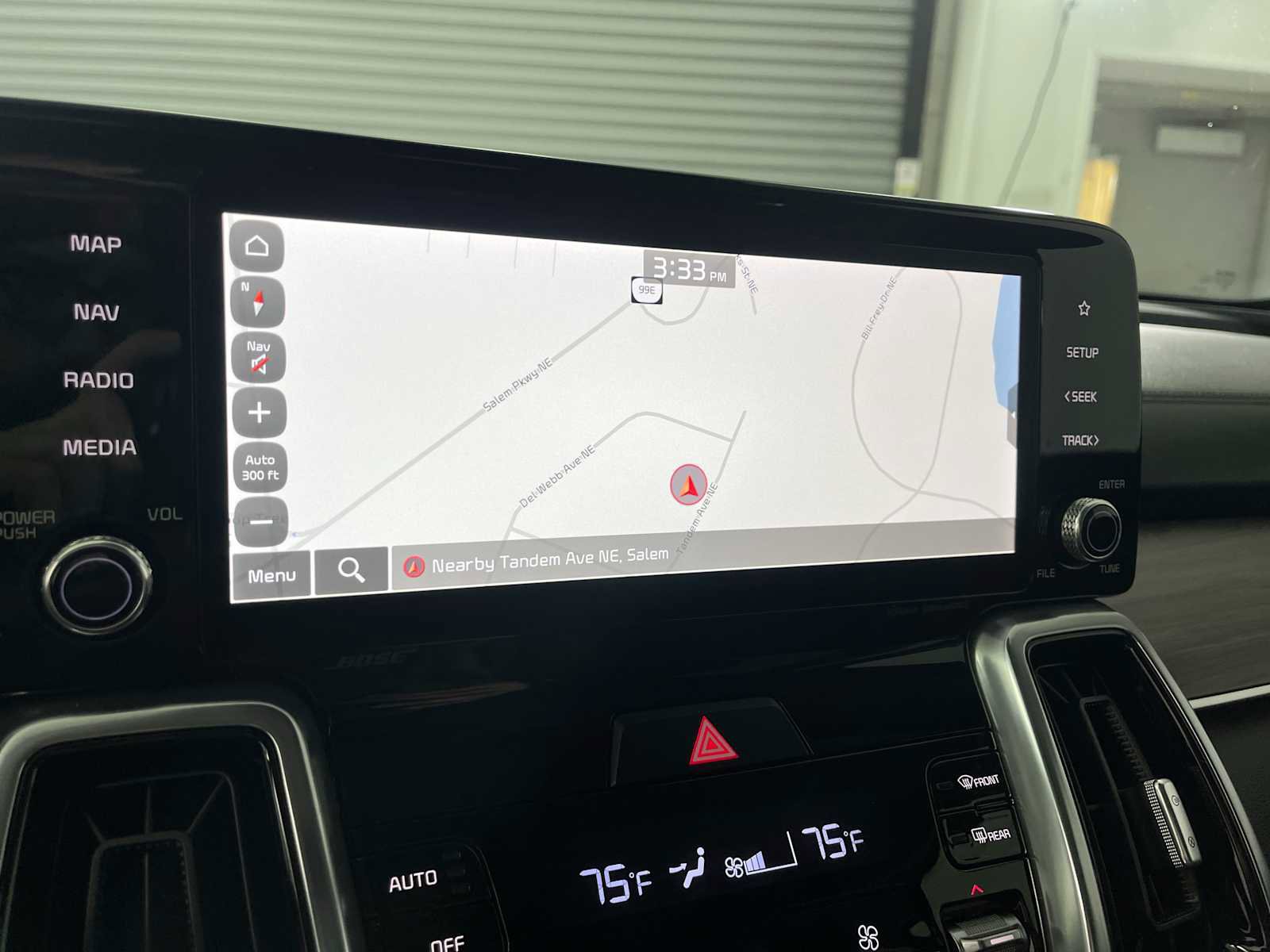 Used 2023 Kia Sorento SX Prestige image 26