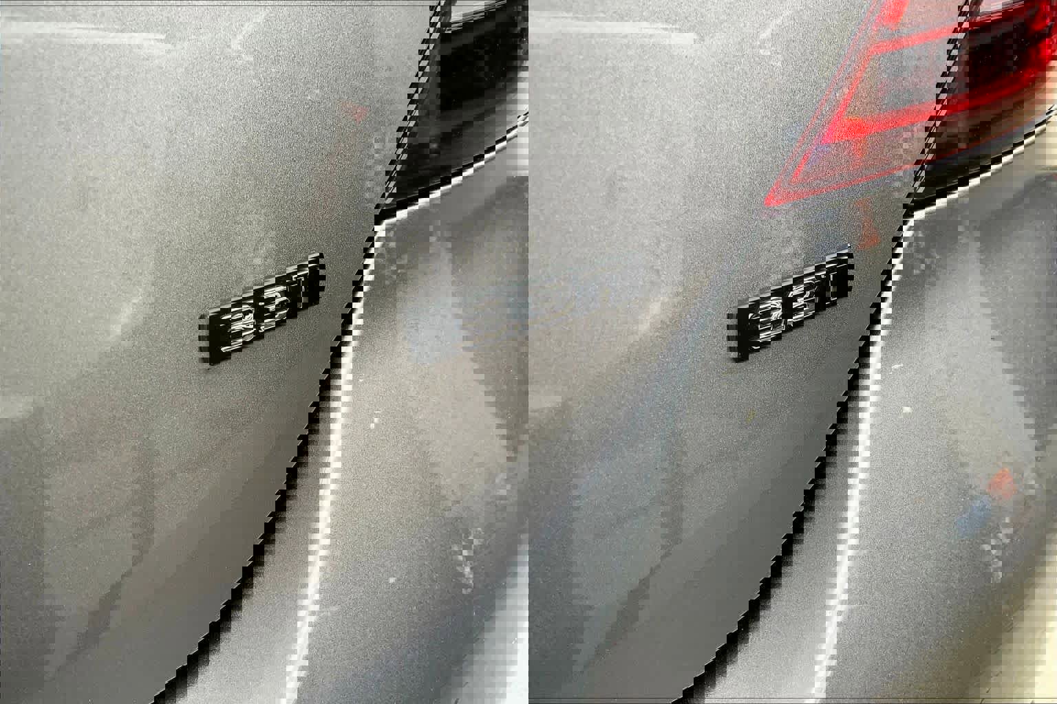 Used 2023 Genesis G70 3.3T w/ Sport Prestige Package image 10